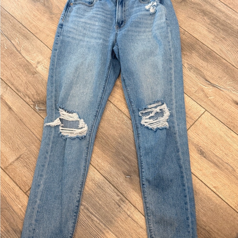 American Eagle Outfitters Light Wash Distressed Straight Leg Jeans